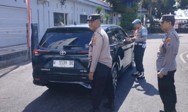 Operasi-Mantap-Praja-Semeru-2024-Polresta-Banyuwangi-Gelar-KRYD